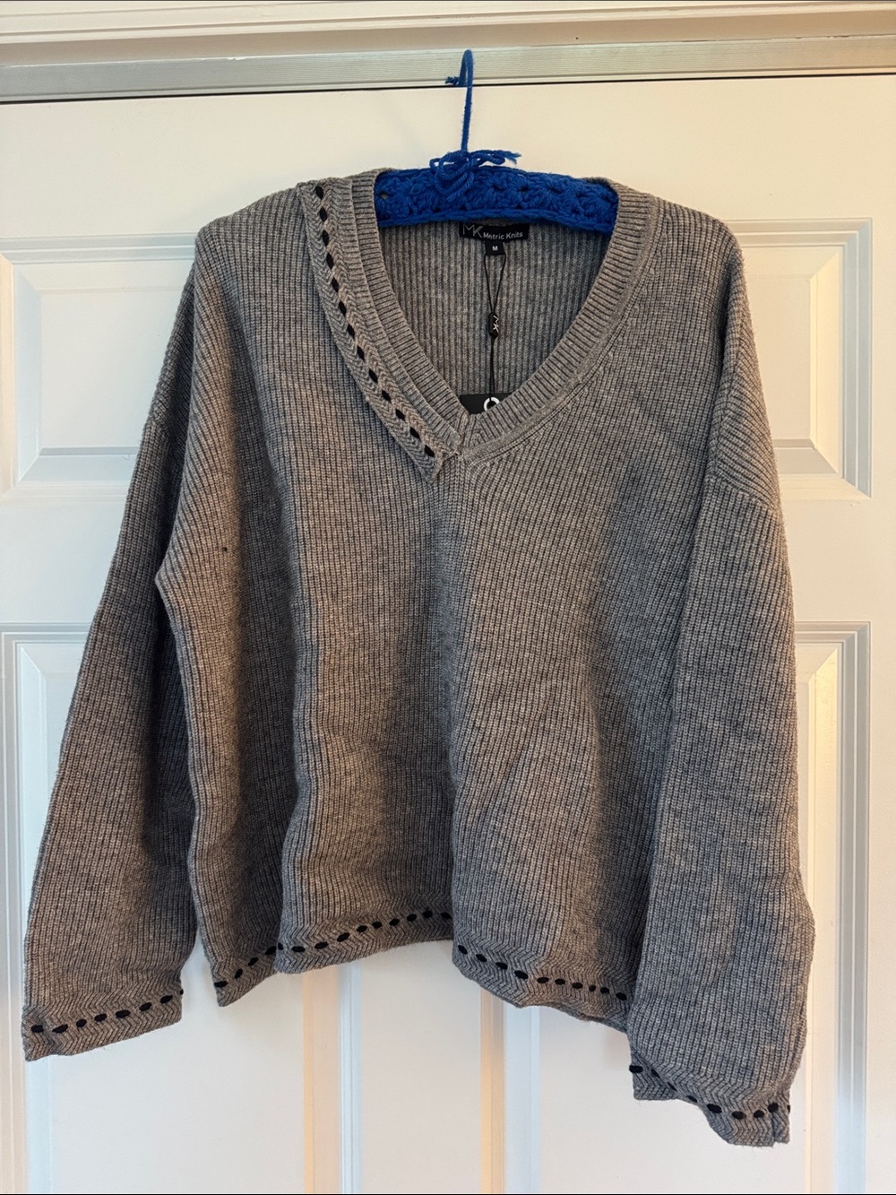 Gray V-Neck Ribbed Knit Sweater with Eyelet Trim